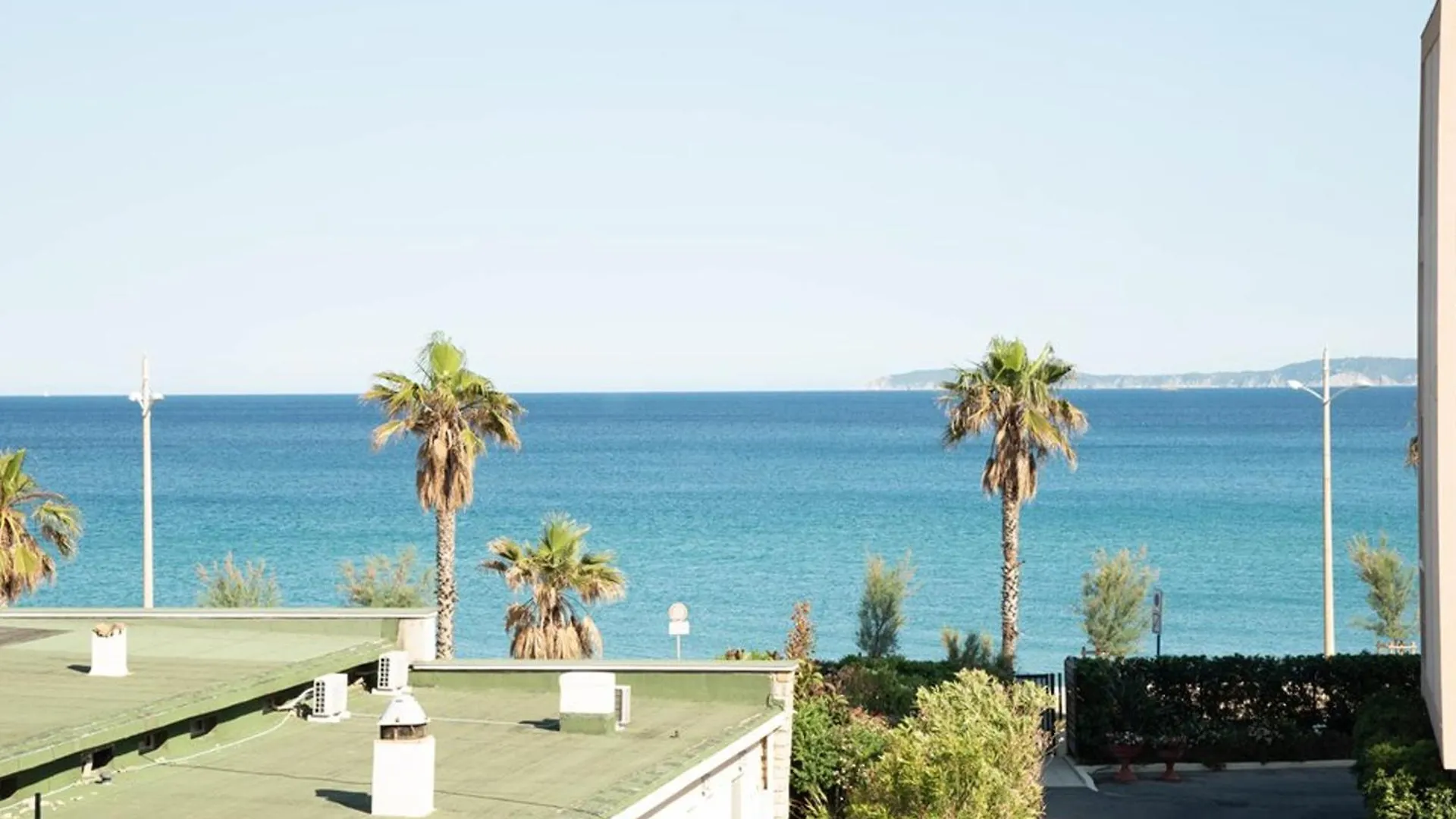 Studio Au Lavandou, A 20M De La Plage Avec Parking - Fr-1-803-78 Le Lavandou France